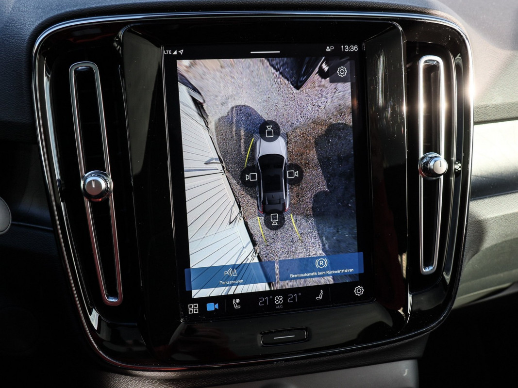 Volvo C40 Ultimate Recharge - SUV/Off-road - Blau - Gebrauchtwagen - Bild 13