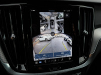 Volvo V60 T6 Recharge AWD - Kombi - Schwarz - Gebrauchtwagen - Bild 13