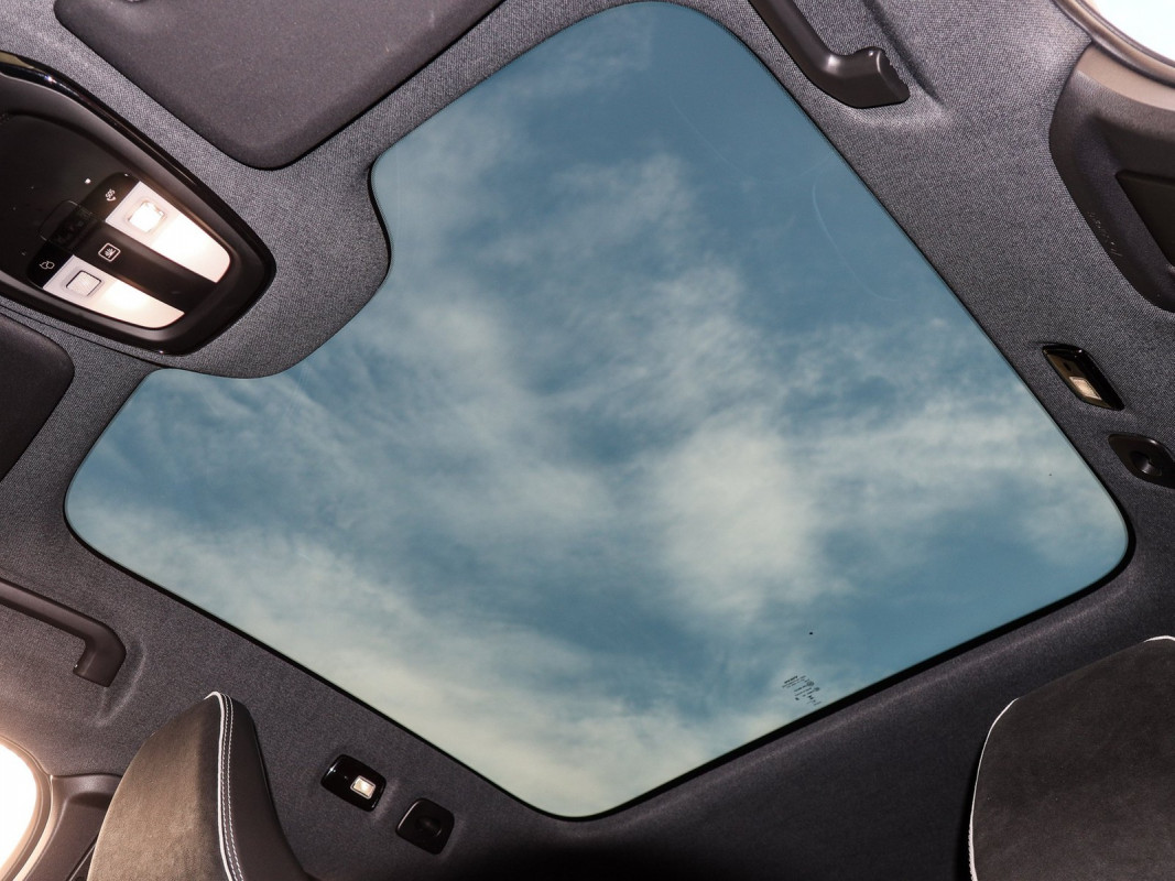 Volvo C40 Ultimate - SUV/Off-road - Grün - Gebrauchtwagen - Bild 13