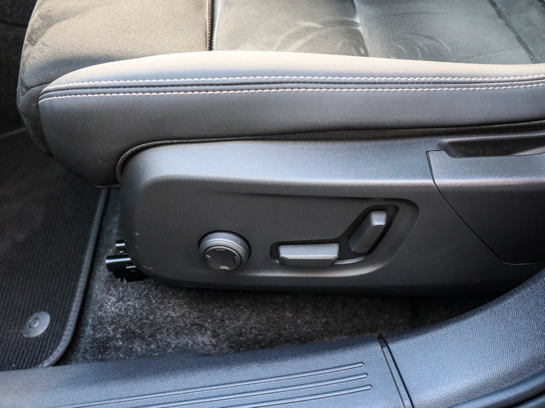 Volvo C40 Ultimate - SUV/Off-road - Grün - Gebrauchtwagen - Bild 15