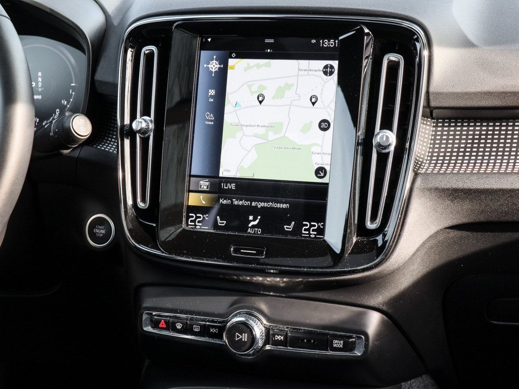 Volvo XC40 T5 - SUV/Off-road - Schwarz - Gebrauchtwagen - Bild 9