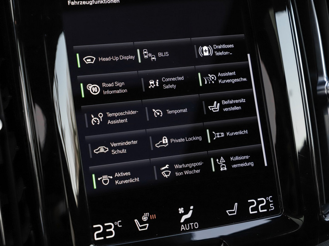 Volvo XC60 B4 (D) AWD - SUV/Off-road - Schwarz - Gebrauchtwagen - Bild 15