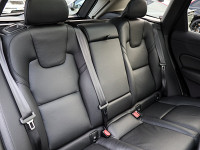 Volvo XC60 B4 (B) - SUV/Off-road - Grau - Gebrauchtwagen - Bild 5