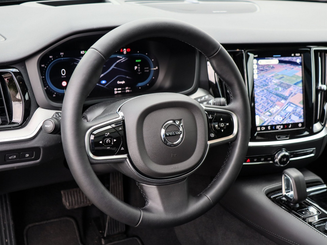 Volvo V60 T6 Plus Bright - Kombi - Blau - Gebrauchtwagen - Bild 10