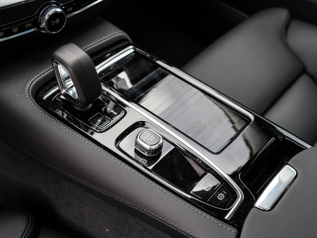 Volvo V60 T6 Plus Bright - Kombi - Blau - Gebrauchtwagen - Bild 11