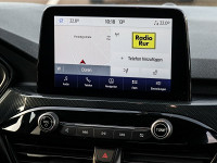 Ford Kuga - SUV/Off-road - Silber - Gebrauchtwagen - Bild 9