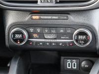 Ford Kuga - SUV/Off-road - Silber - Gebrauchtwagen - Bild 10