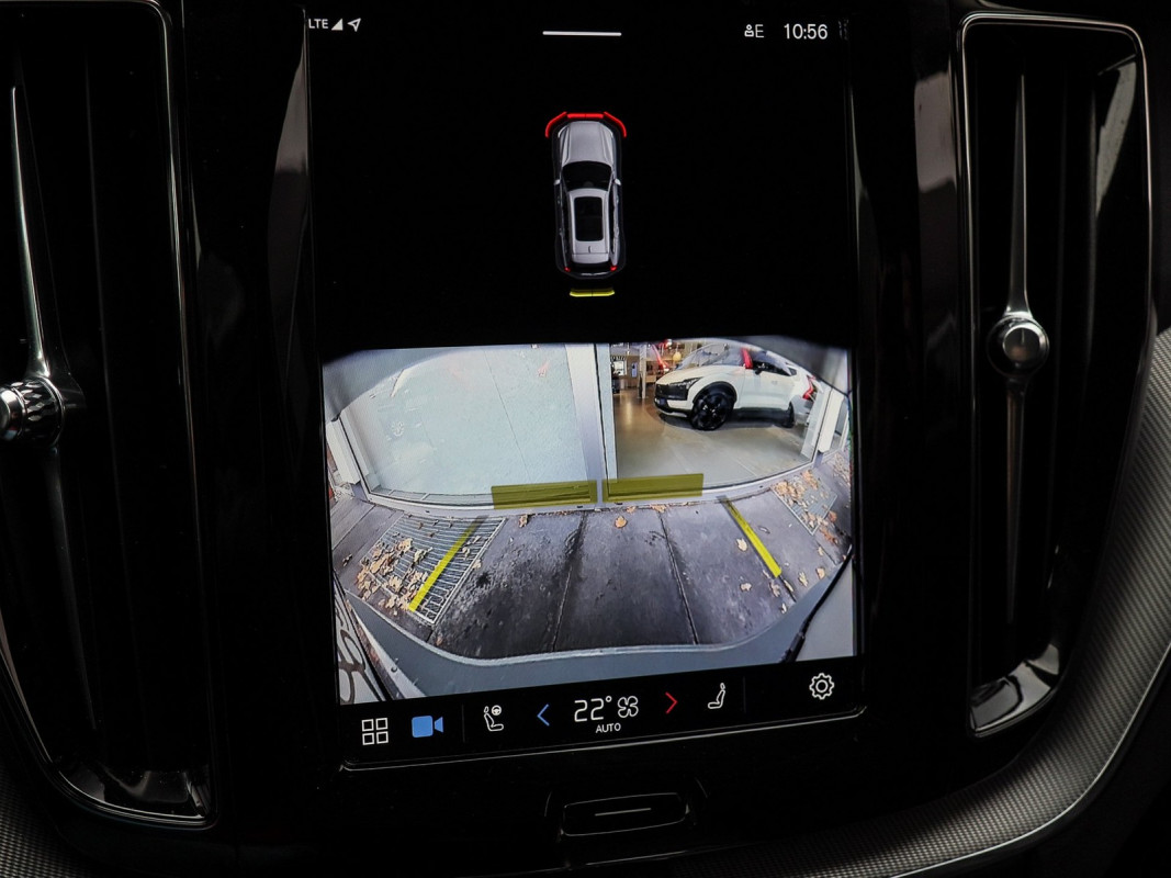 Volvo XC60 B5 (B) Benzin - SUV/Off-road - Grau - Gebrauchtwagen - Bild 13