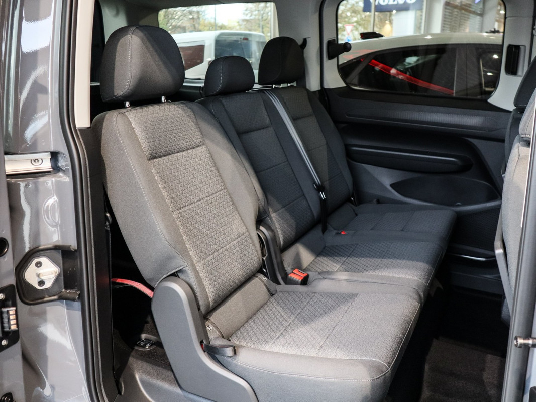 Ford Grand Tourneo Connect Titanium - Van/Minibus - Grau - Neuwagen - Bild 4