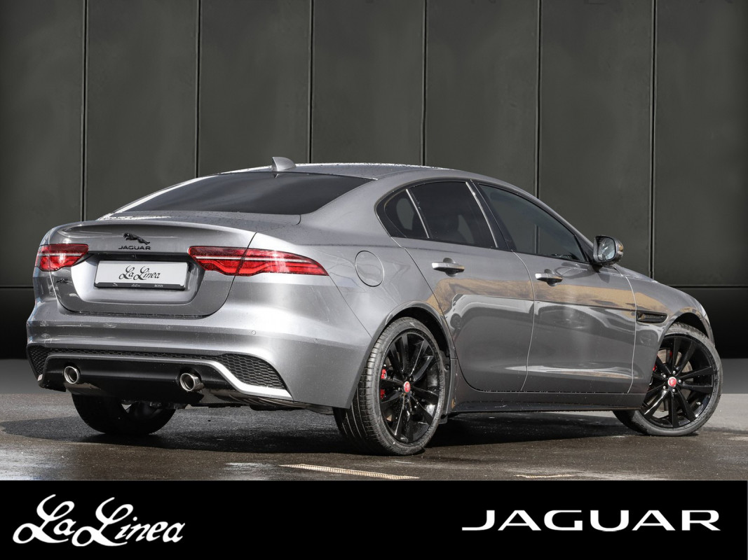Jaguar XE P250 - Limousine - Grau - Gebrauchtwagen - Bild 2