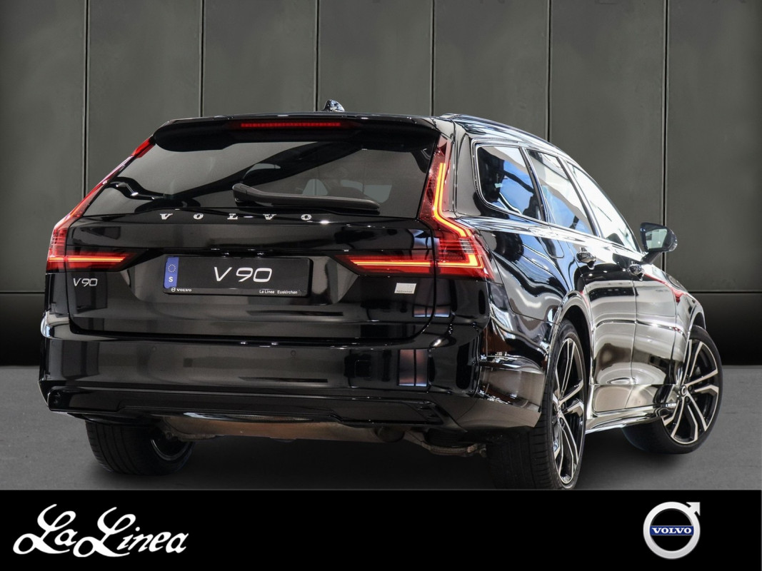 Volvo V90 T8 Recharge AWD Ultimate Dark - Kombi - Schwarz - Gebrauchtwagen - Bild 2