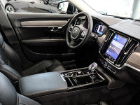 Volvo V90 T8 Recharge AWD Ultimate Dark - Kombi - Schwarz - Gebrauchtwagen - Bild 3