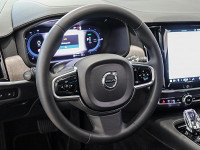 Volvo V90 T8 Recharge AWD Ultimate Dark - Kombi - Schwarz - Gebrauchtwagen - Bild 10
