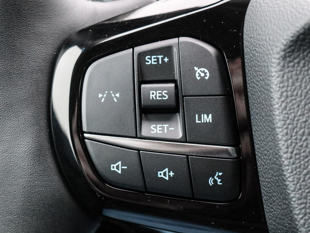 Ford Puma Hybrid - SUV/Off-road - Schwarz - Tageszulassung - Bild 15