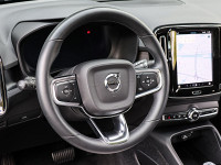 Volvo XC40 Twin Motor AWD - SUV/Off-road - Schwarz - Gebrauchtwagen - Bild 10