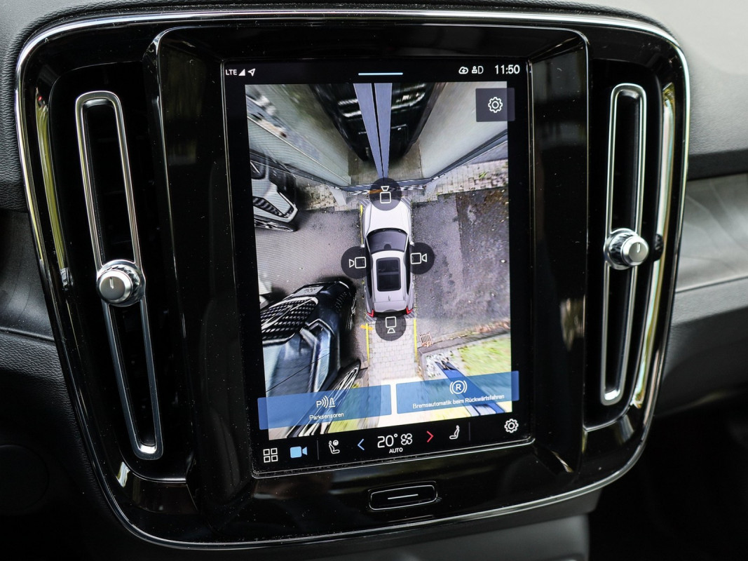 Volvo XC40 Twin Motor AWD - SUV/Off-road - Schwarz - Gebrauchtwagen - Bild 14