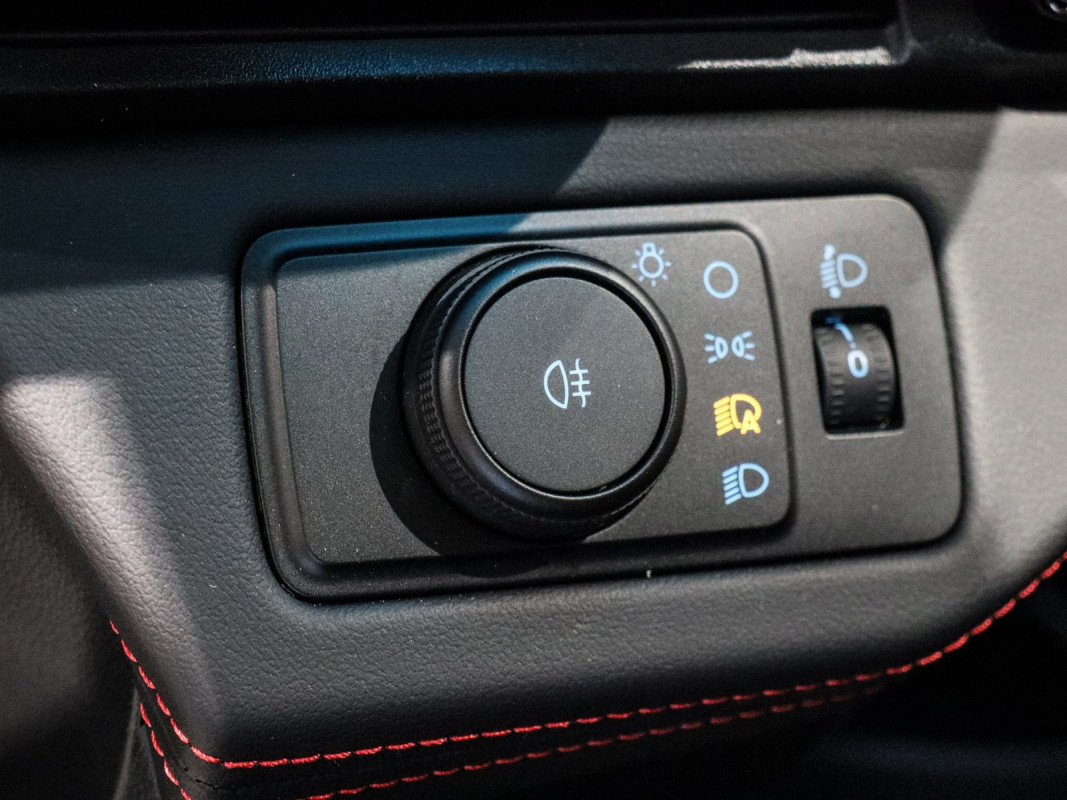 Ford Puma - SUV/Off-road - Silber - Tageszulassung - Bild 12