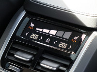 Volvo XC90 T8 AWD Plug-In Hybrid - SUV/Off-road - Schwarz - Gebrauchtwagen - Bild 15