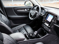 Volvo XC40 T5 Aut. - SUV/Off-road - Gold - Gebrauchtwagen - Bild 3