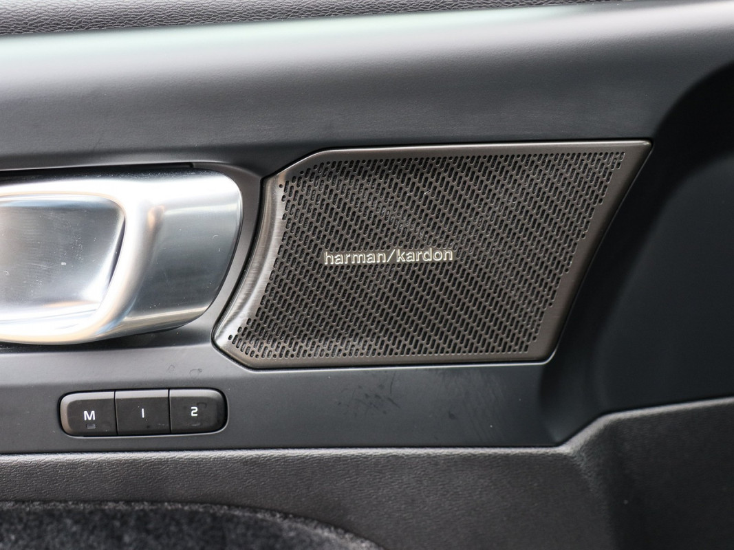 Volvo XC40 T5 Aut. - SUV/Off-road - Gold - Gebrauchtwagen - Bild 14