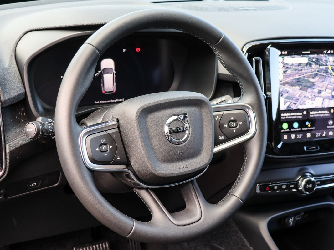 Volvo EX40 - SUV/Off-road - Schwarz - Gebrauchtwagen - Bild 10