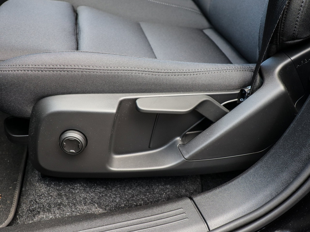 Volvo EX40 - SUV/Off-road - Schwarz - Gebrauchtwagen - Bild 15