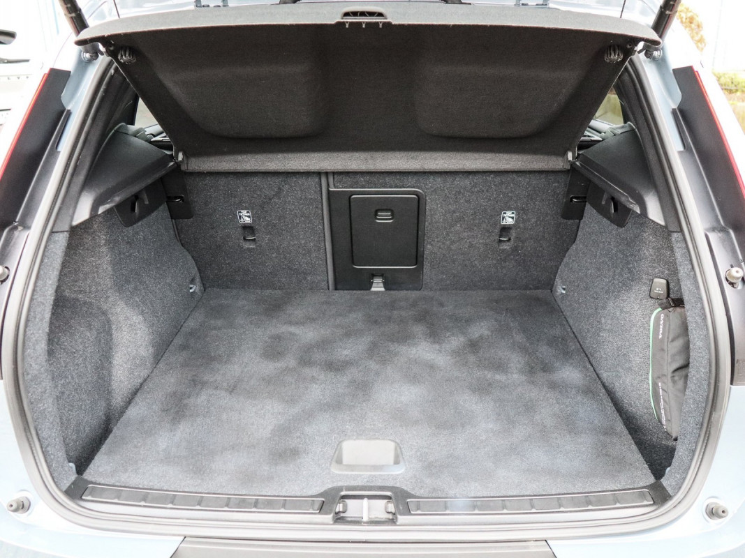 Volvo XC40 T5 - SUV/Off-road - Grau - Gebrauchtwagen - Bild 11