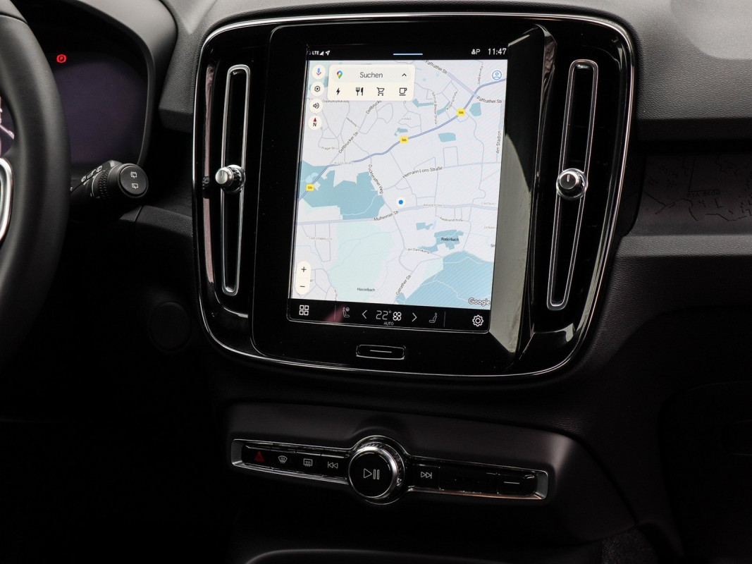 Volvo XC40 P8 - SUV/Off-road - Schwarz - Gebrauchtwagen - Bild 9