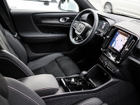 Volvo XC40 T4 Recharge - SUV/Off-road - Weiss - Gebrauchtwagen - Bild 3