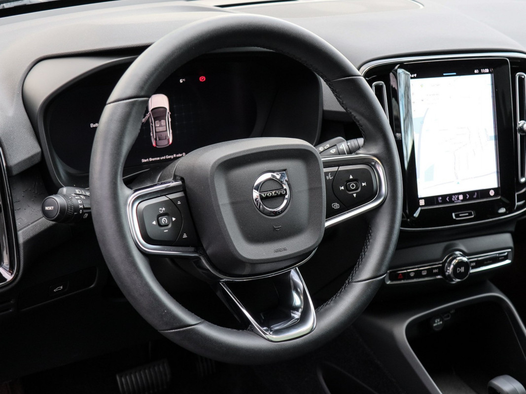 Volvo C40 Core - SUV/Off-road - Schwarz - Gebrauchtwagen - Bild 10