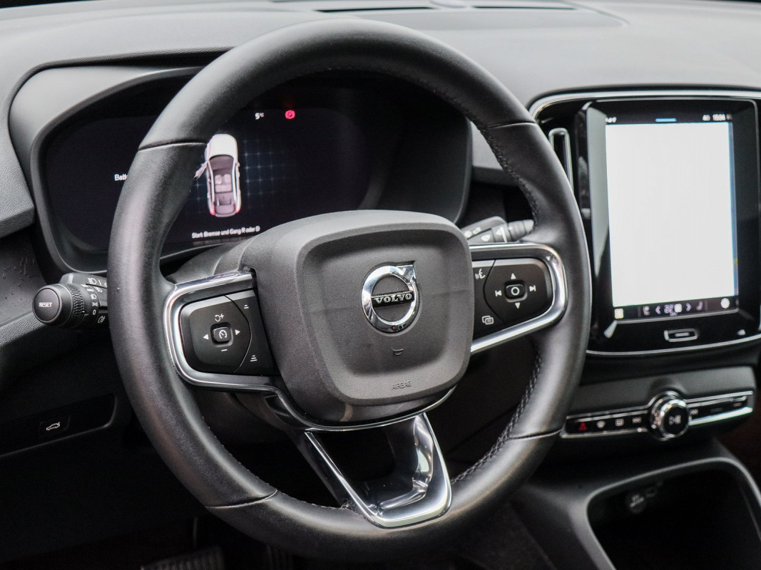 Volvo C40 Twin Motor - SUV/Off-road - Schwarz - Gebrauchtwagen - Bild 10