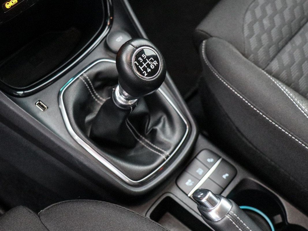 Ford Puma Hybrid - SUV/Off-road - Grau - Gebrauchtwagen - Bild 12