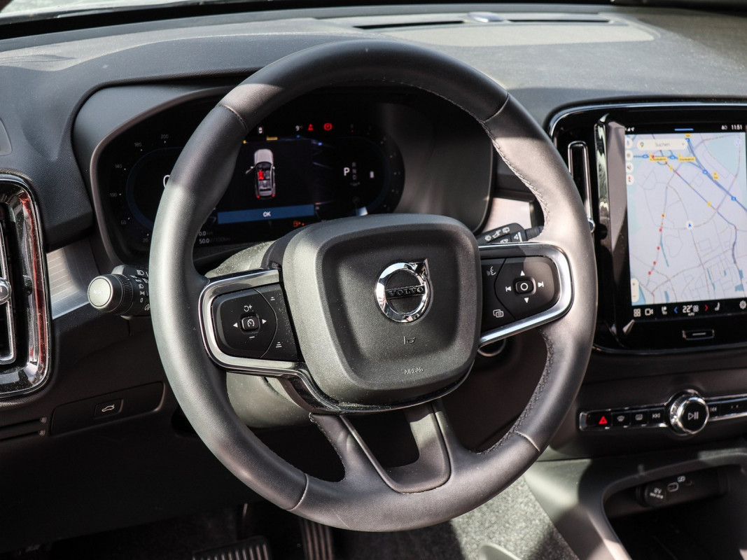 Volvo XC40 B3 (B) - SUV/Off-road - Silber - Gebrauchtwagen - Bild 10