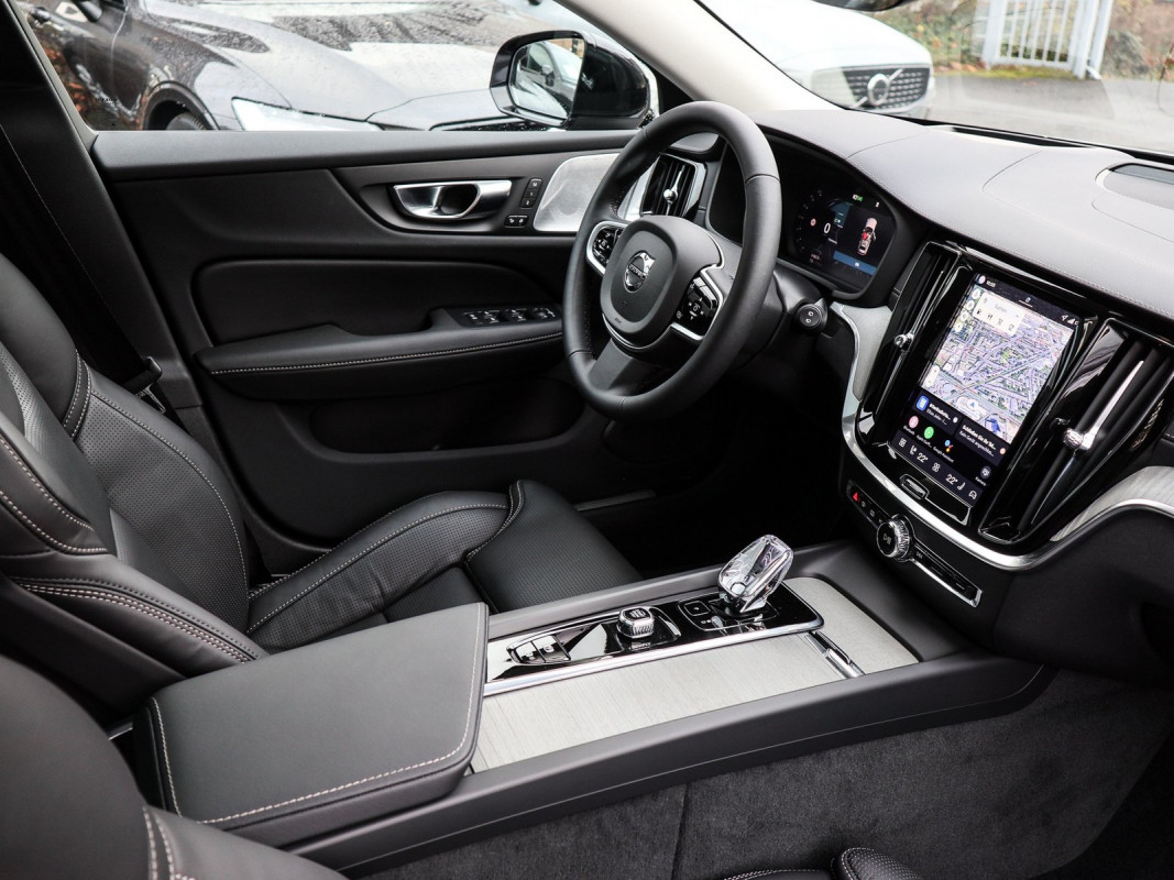 Volvo V60 B4 (B) - Kombi - Silber - Gebrauchtwagen - Bild 3