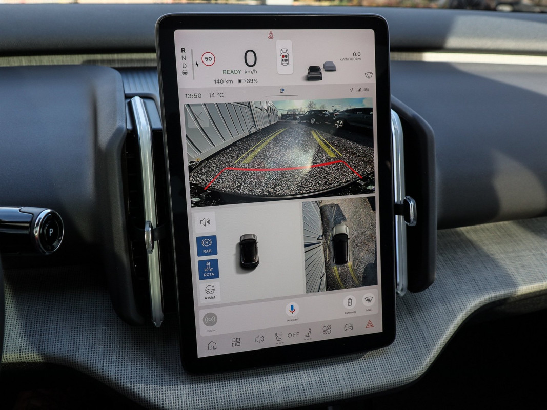 Volvo EX30 Single Ultra extended Range - SUV/Off-road - Schwarz - Gebrauchtwagen - Bild 13