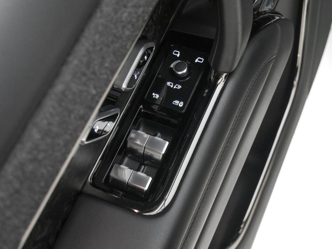 Land Rover Range Rover Sport P530 First Edition - SUV/Off-road - Grün - Gebrauchtwagen - Bild 11