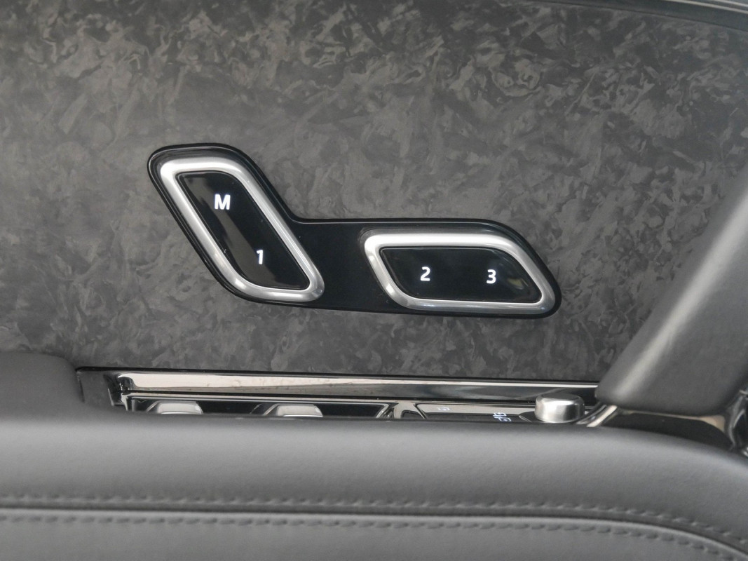 Land Rover Range Rover Sport P530 First Edition - SUV/Off-road - Grün - Gebrauchtwagen - Bild 12