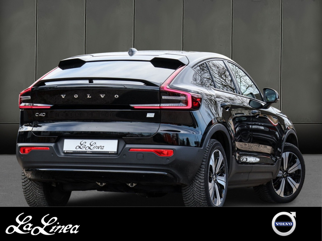 Volvo C40 Twin Motor - SUV/Off-road - Schwarz - Gebrauchtwagen - Bild 2