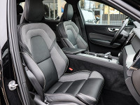 Volvo XC60 T6 AWD - SUV/Off-road - Schwarz - Gebrauchtwagen - Bild 7