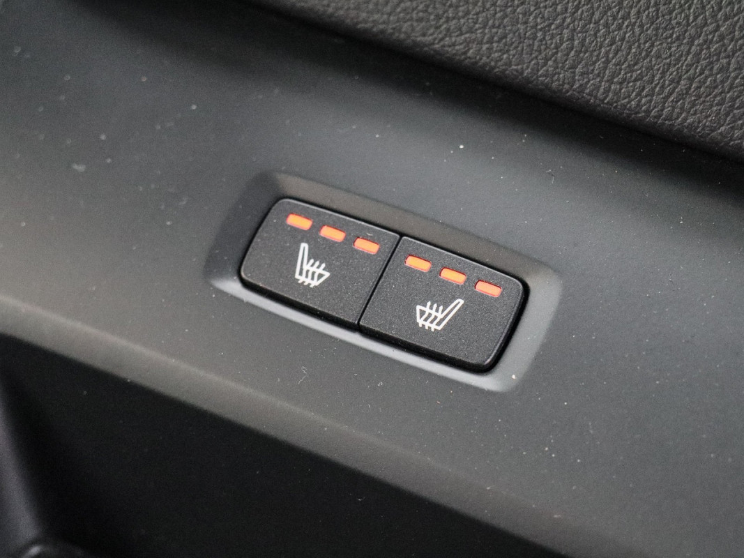 Volvo V60 B4 Diesel - Kombi - Schwarz - Gebrauchtwagen - Bild 15