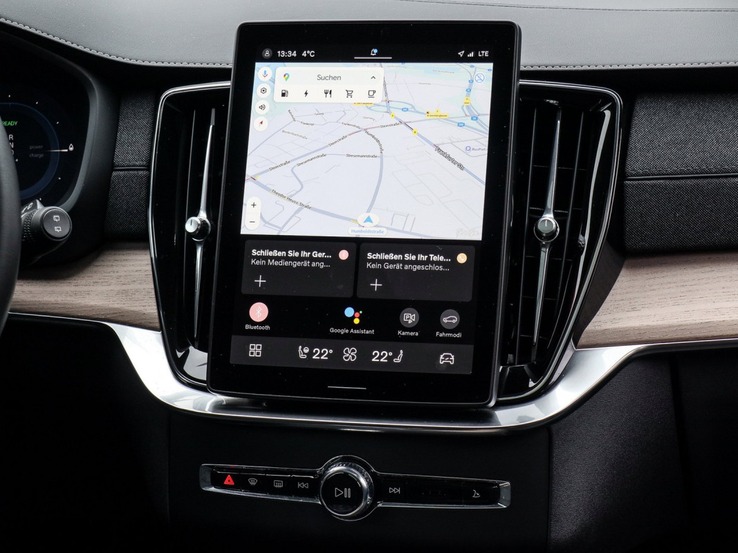 Volvo XC90 T8 AWD Reskin - SUV/Off-road - Weiss - Gebrauchtwagen - Bild 9