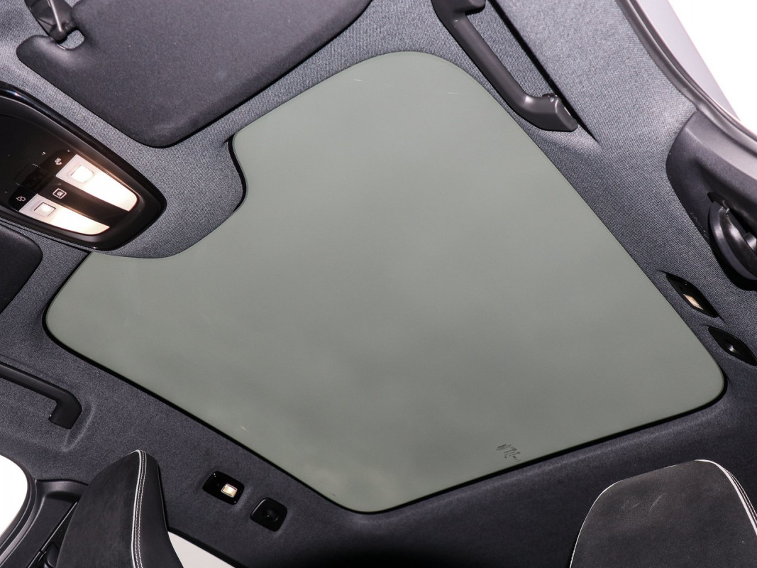 Volvo C40 Ultimate Recharge Pure Electric - SUV/Off-road - Grau - Gebrauchtwagen - Bild 13