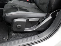 Volvo XC40 Plus Recharge Pure Elektrik AWD - SUV/Off-road - Weiss - Gebrauchtwagen - Bild 14