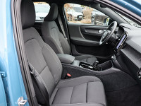 Volvo C40 Core Recharge Pure Electric - SUV/Off-road - Blau - Gebrauchtwagen - Bild 7