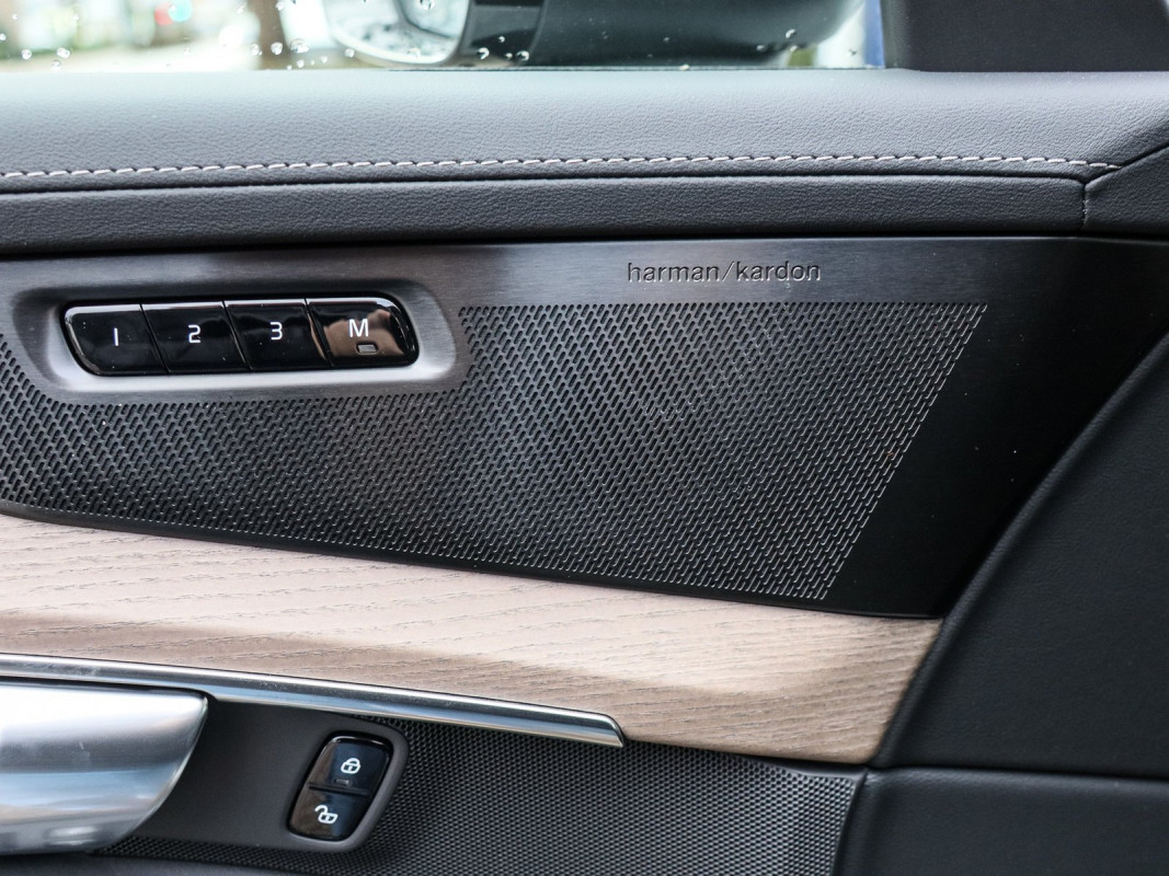 Volvo XC90 T8 - SUV/Off-road - Grau - Gebrauchtwagen - Bild 15