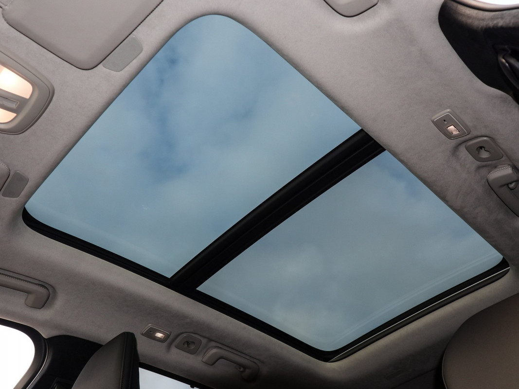 Volvo XC90 T8 Dark Ultra - SUV/Off-road - Weiss - Neuwagen - Bild 11