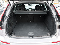 Volvo XC60 T6 Recharge AWD - SUV/Off-road - Silber - Gebrauchtwagen - Bild 12