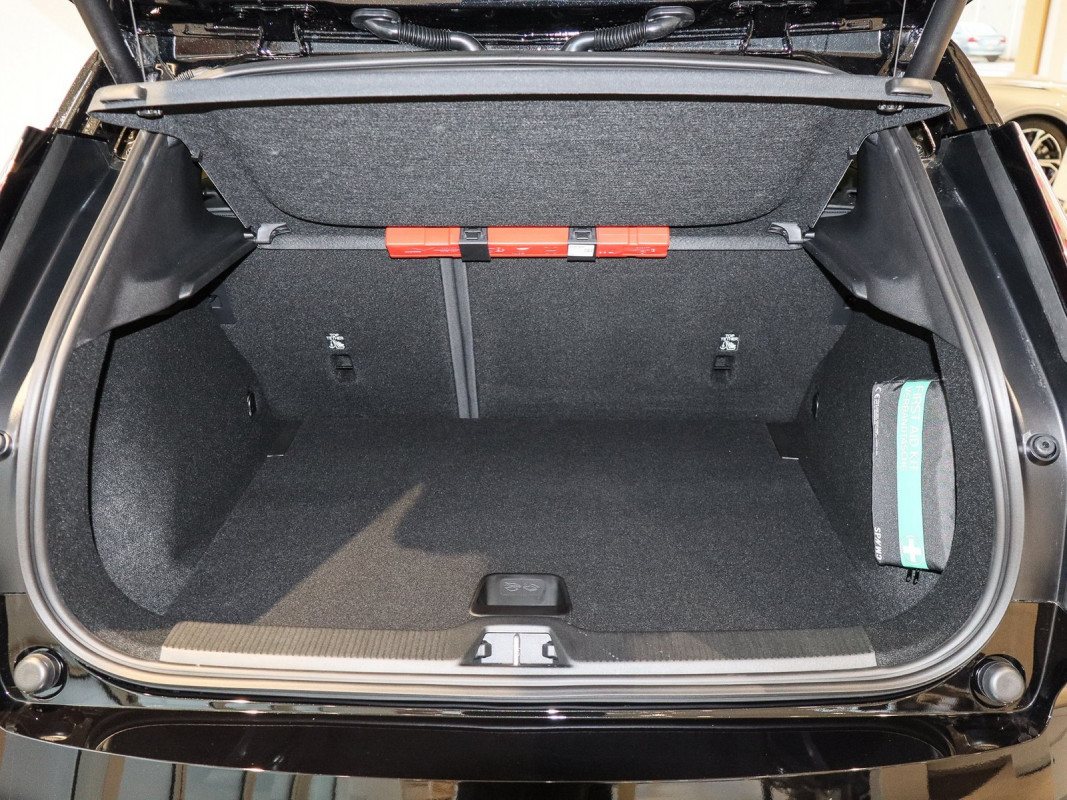 Volvo EX30 - SUV/Off-road - Schwarz - Gebrauchtwagen - Bild 11