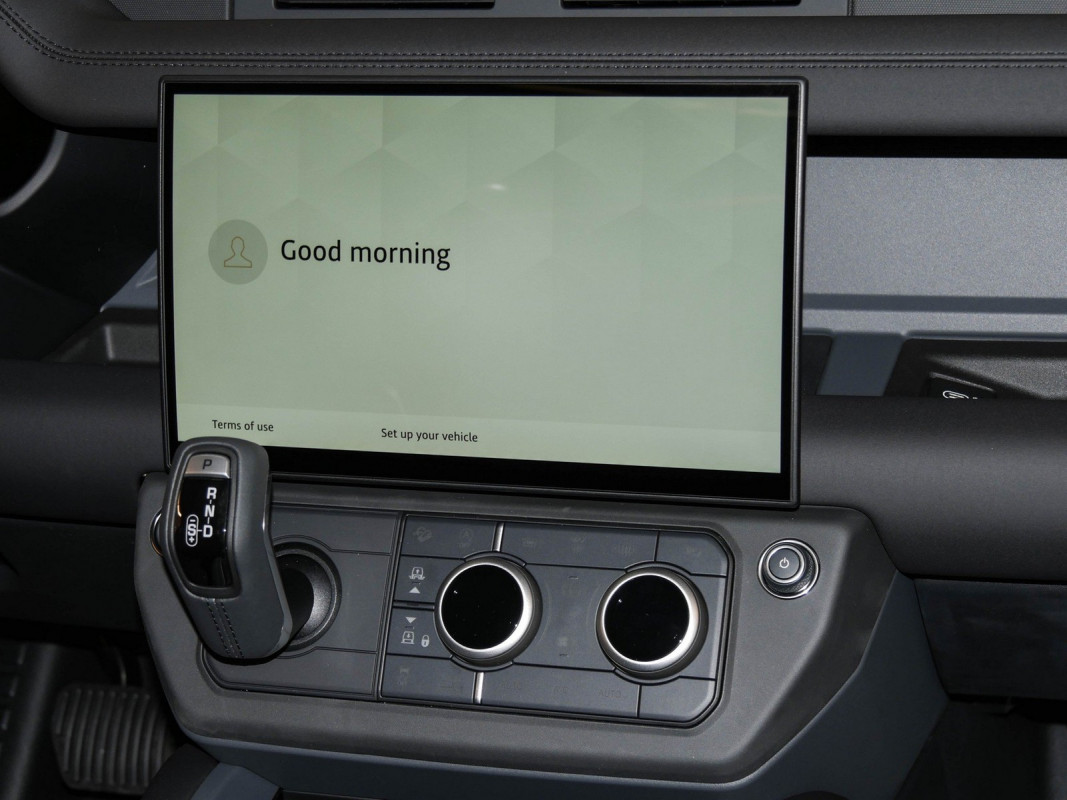 Land Rover Defender 110 D250 AWD X-DYNAMIC SE - SUV/Off-road - Grün - Neuwagen - Bild 11