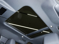 Land Rover Defender 110 D250 AWD X-DYNAMIC SE - SUV/Off-road - Grün - Neuwagen - Bild 12